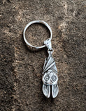 its a necklace! its a keychain! ITS BUGEYE BAT!